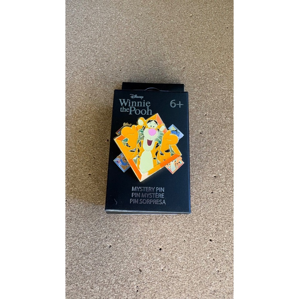 Loungefly Disney Winnie the Pooh Diamond Pins- Tigger